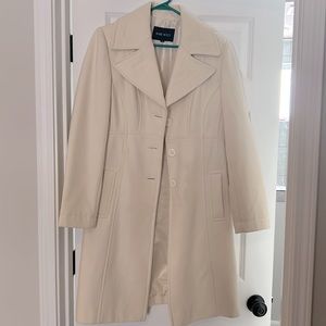 Nine West cream coat. Size 10